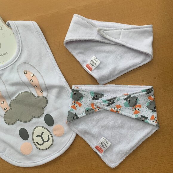 Lil' Llama & Fisher-Price Baby Bib Set | Neutral Animal Print | 3-Pack Lot - Picture 2 of 10